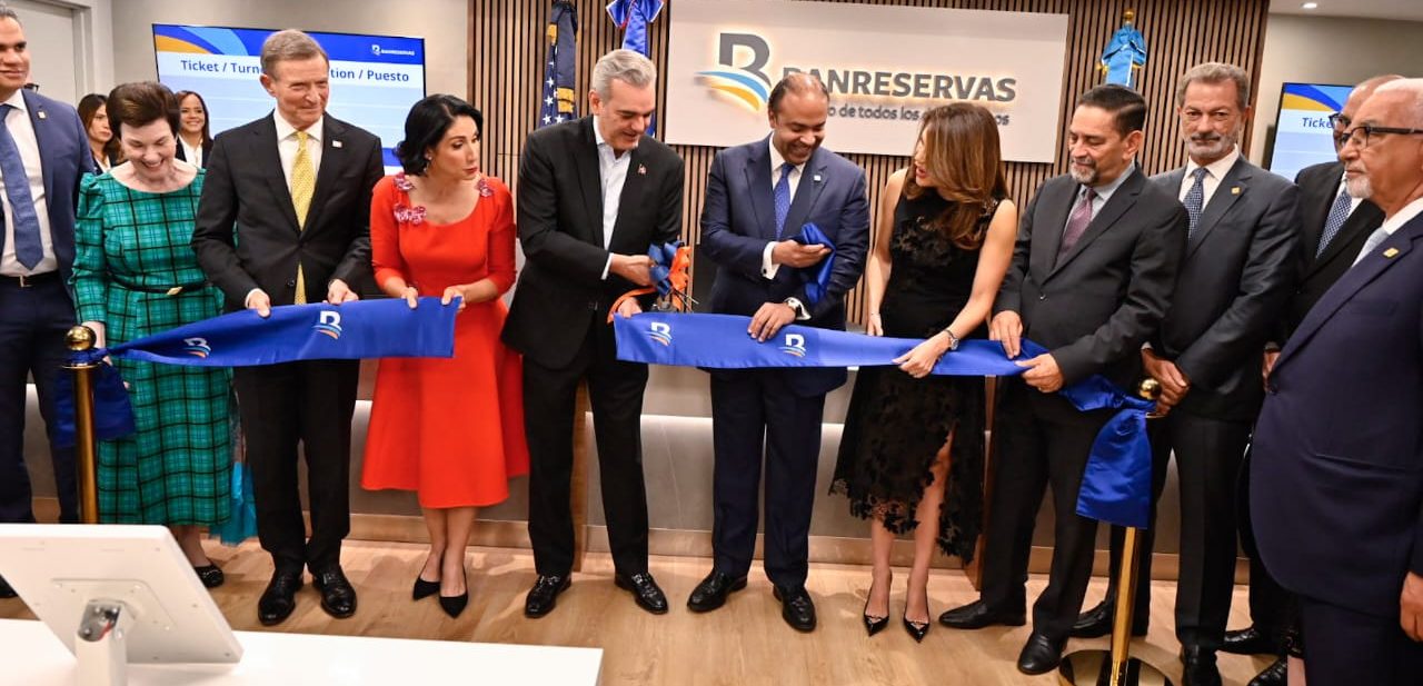 Por primera vez un banco de RD instala sucursal en Nueva York