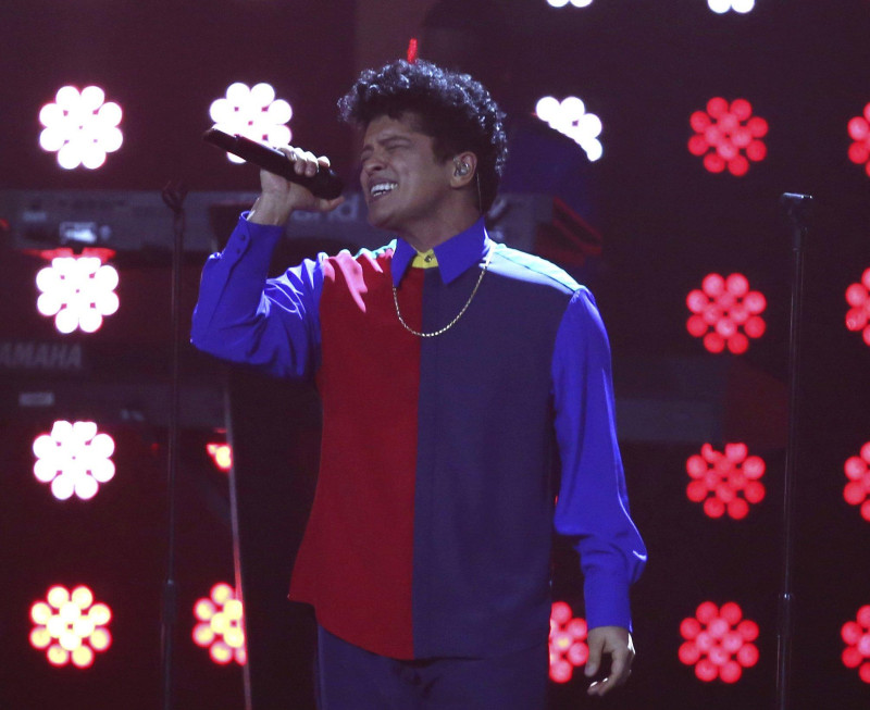 Bruno Mars cancela concierto en Israel tras ataques de Hamas