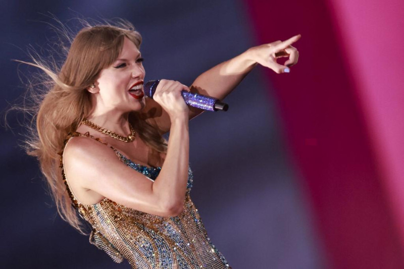 Película ‘The Eras Tour’ de Taylor Swift supera los US$250 millones en taquillas