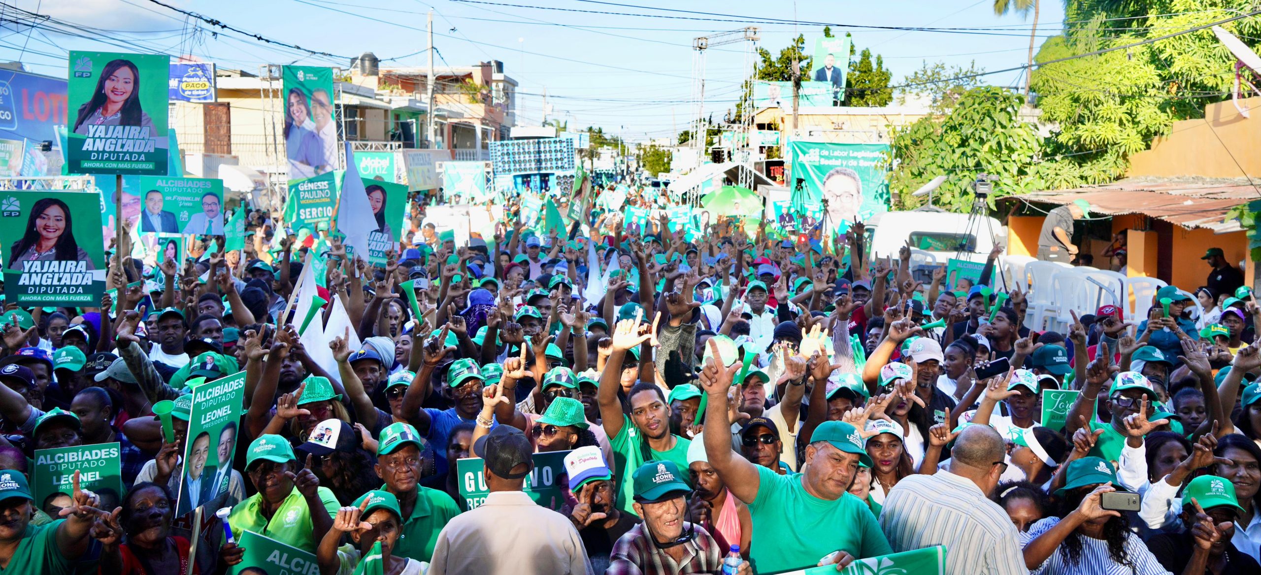 Leonel: “República Dominicana necesita volver a comer barato”