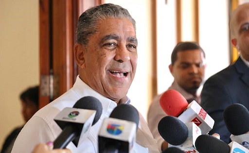 Espaillat saluda Biden nominara AIturregui para embajador en RD