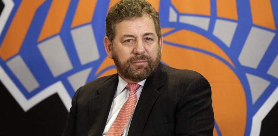 Acusan al dueño de los Knicks de delitos sexuales hace una década