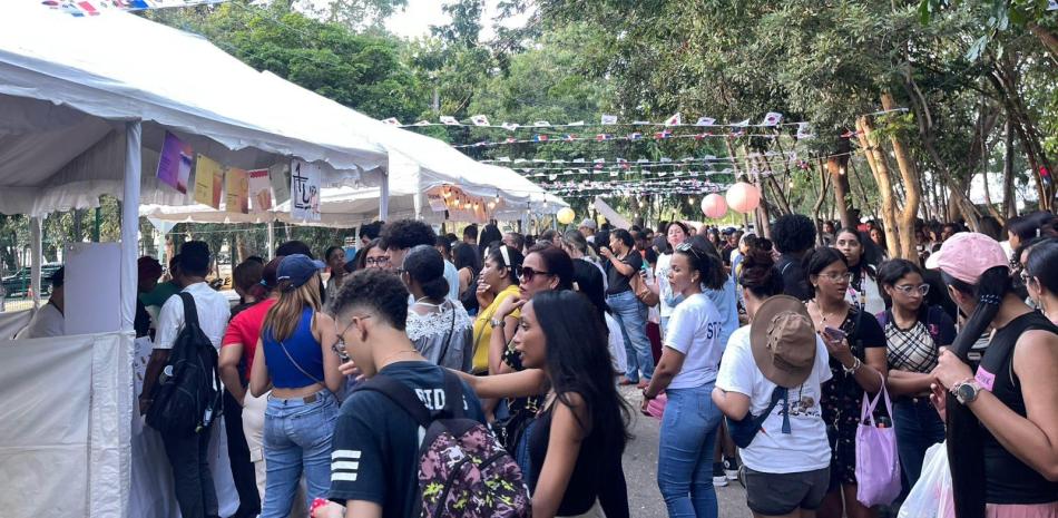 K-Pop, comida y cientos de visitantes en Festival Coreano en RD