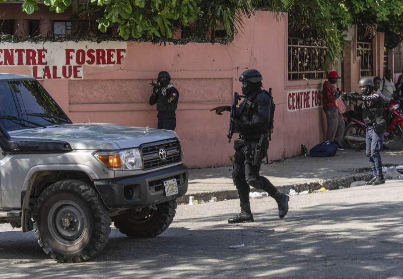 Haitianos luchan por lograr fuertes medidas de seguridad