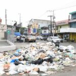 Residentes en cuatro barrios del Distrito Nacional están agobiados por la basura