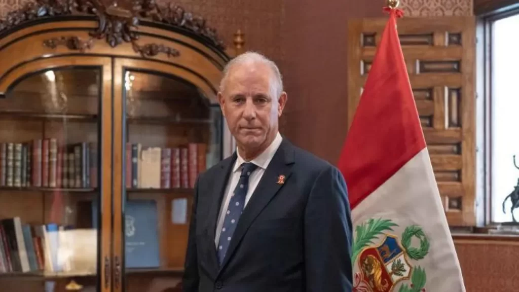 Perú se convierte en el primer país en considerar a Edmundo González como “presidente electo” de Venezuela