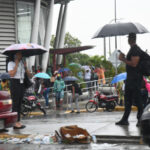 Huracán Beryl se aleja del país y las temperaturas empezarán a sentirse calurosas