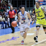 Richard Bautista domina y Titanes avanzan a fase de eliminación con triunfo sobre los Metros en LNB