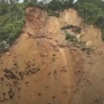 Continúan las labores de búsqueda y rescate tras la avalancha en Indonesia