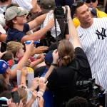 Yankees apoyan a Aaron Judge tras comentario de coach de Pequeñas Ligas de haber ignorado a su equipo