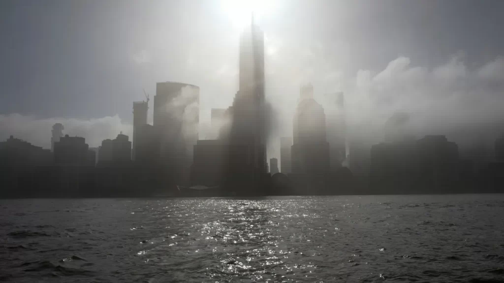 Calor extremo da paso a fuertes lluvias en Nueva York durante tormenta tropical