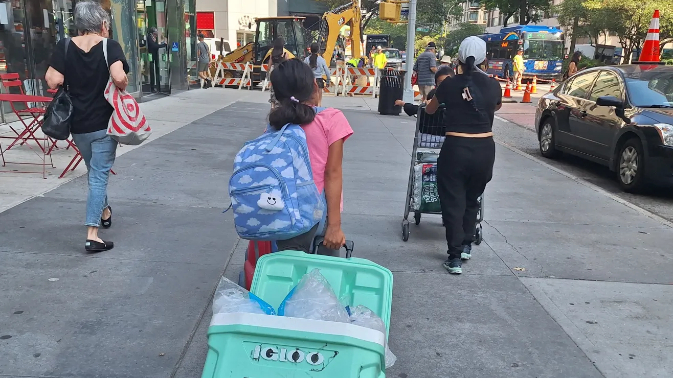 En este nuevo año escolar familias migrantes deberán mudarse por lo menos cinco veces si se mantienen en refugios municipales