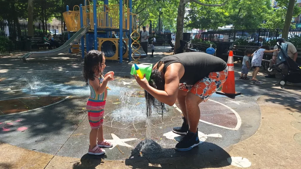 Phoenix cumple 100 días de calor extremo con temperaturas de 100 grados Fahrenheit