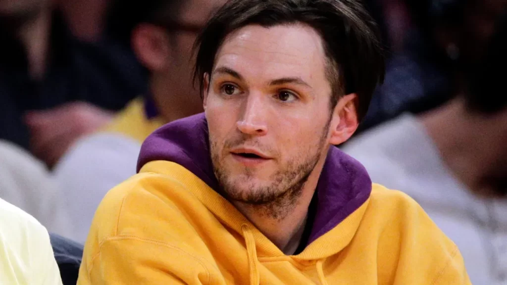 Josh Klinghoffer, ex guitarrista de Red Hot Chili Peppers, procesado por homicidio