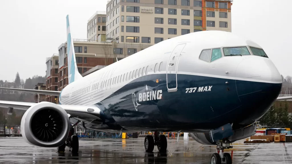 Continúa la huelga de trabajadores de Boeing tras rechazar la propuesta de la empresa