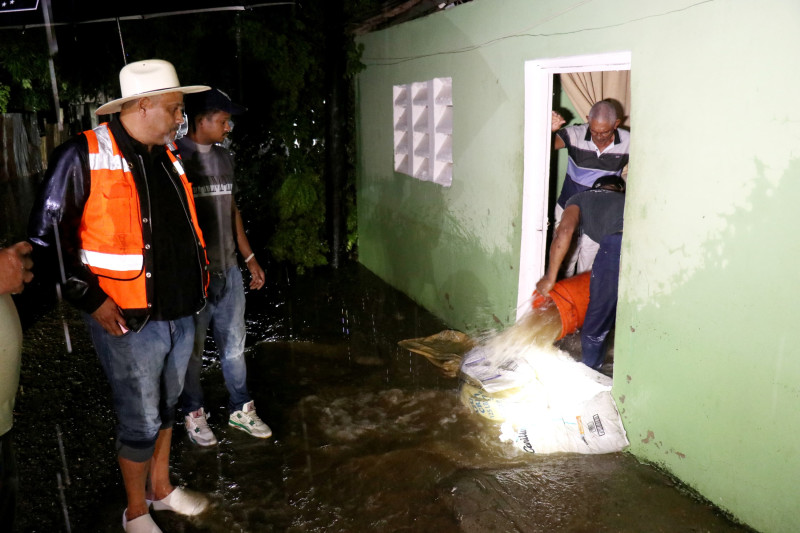 Mantienen 18 provincias en alerta por lluvias; 250 viviendas han resultado afectadas