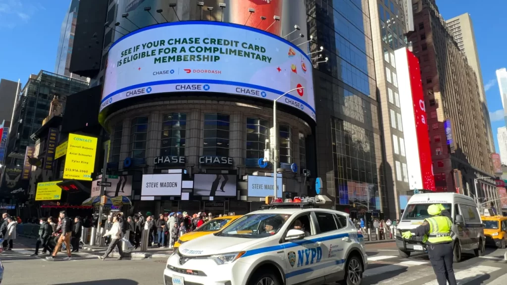 Desde enero mayoría de vehículos pagarán $9 dólares por transitar en Manhattan