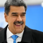 Maduro “condecora” a los miembros de su régimen sancionados por EE.UU.