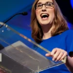 ¿Quién es Sarah McBride, la primera congresista transgénero de Estados Unidos?