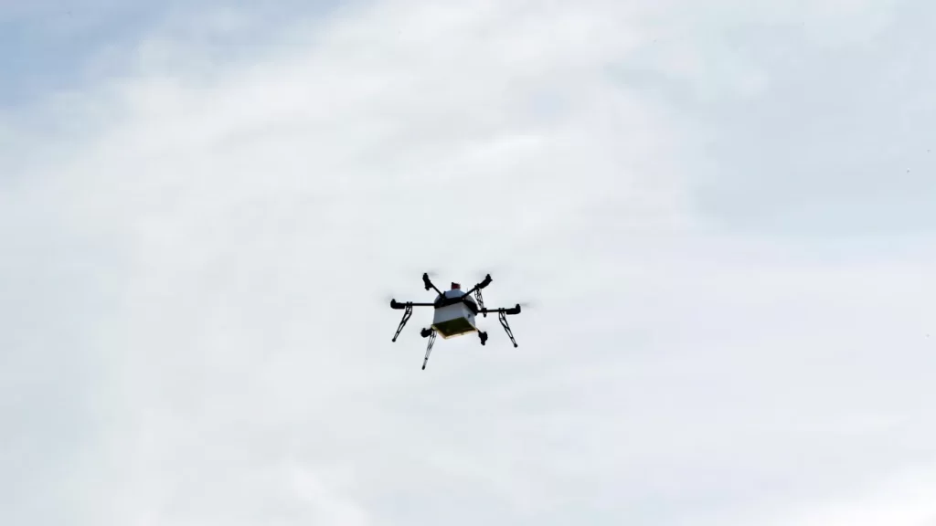 Miles de reportes de drones u objetos voladores en Nueva Jersey causan pánico; FBI descarta todavía “amenaza a seguridad pública”