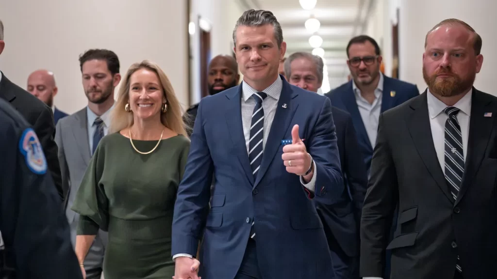 Hegseth regresa al Capitolio para generar apoyo como secretario de Defensa de Trump