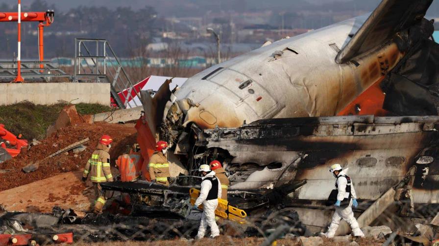 Elevan a 176 los muertos en el accidente aéreo en Corea del Sur