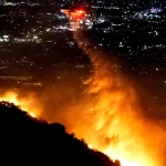 Incendio en las montañas de Hollywood obliga a emitir evacuaciones inmediatas