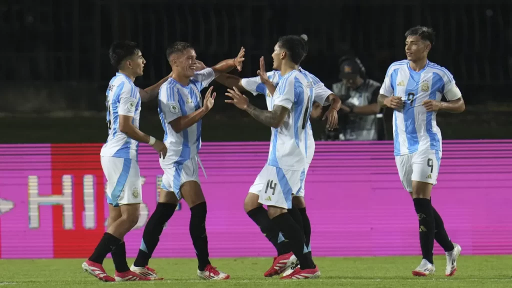 Baile histórico: Argentina aplastó con inédito 6-0 a Brasil en el Sudamericano Sub-20