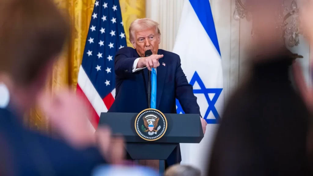 A pesar del rechazo global, Trump afirma que “a todo el mundo le encanta” su plan para Gaza