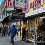 Impulsan batalla para proteger a consumidores y pequeños negocios de Nueva York