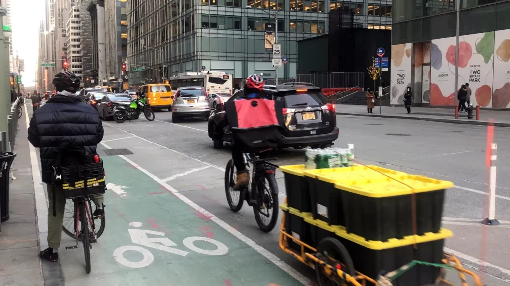 Alerta: 54 calles cerradas este lluvioso sábado en Nueva York por el Día de la Tierra