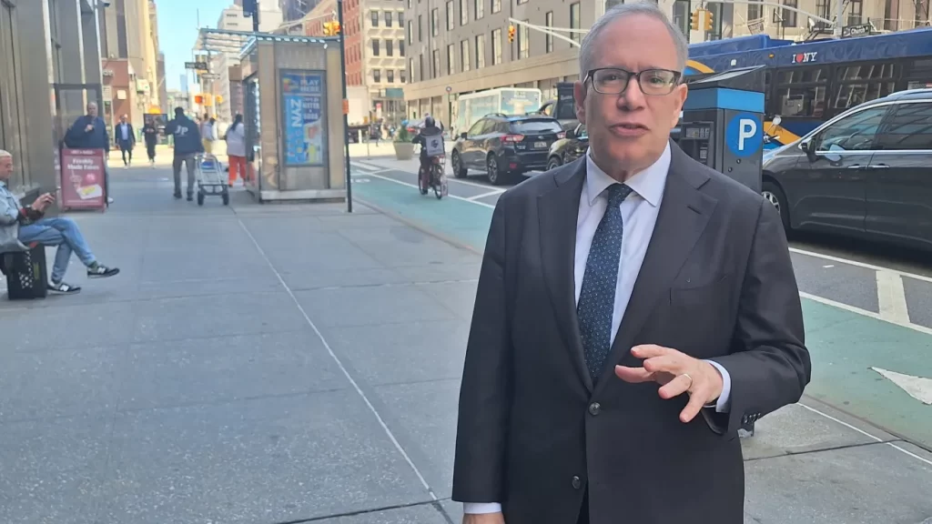 El veterano político Scott Stringer busca nuevamente la alcaldía de NYC: “La Ciudad no está en el lugar que merece estar”