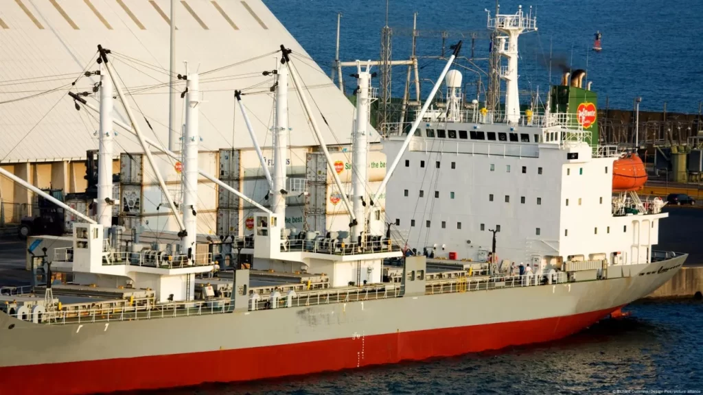 EE.UU. firma acuerdo para modernizar puerto de Guatemala