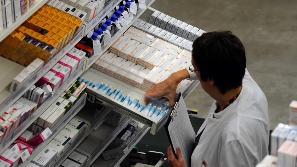 Trump firmará orden ejecutiva para reducir hasta 80% los precios de medicamentos