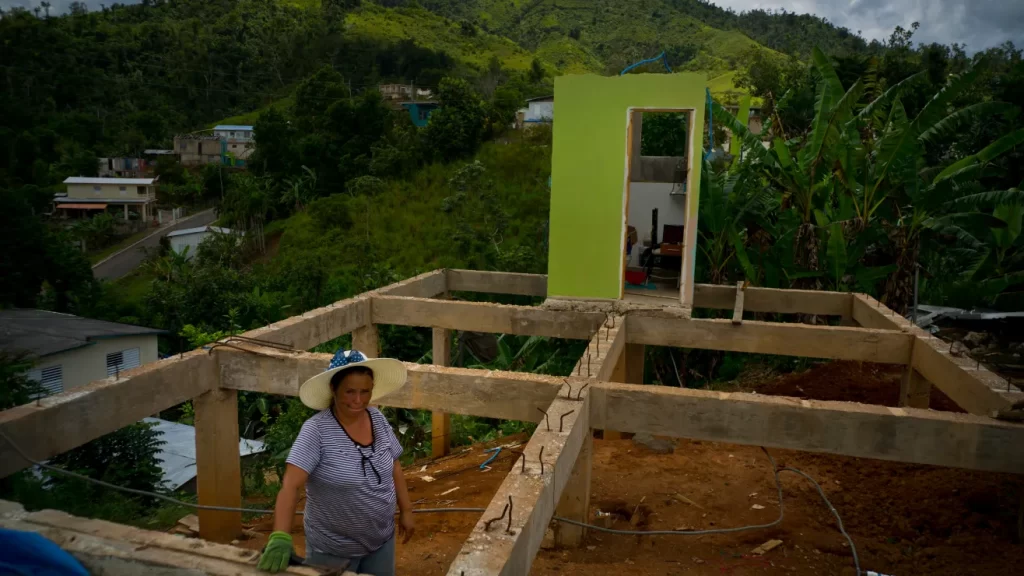 Gobernadora de Puerto Rico propone ampliar Fondo Rotatorio para iniciar proyectos de reconstrucción sin tener que esperar por FEMA