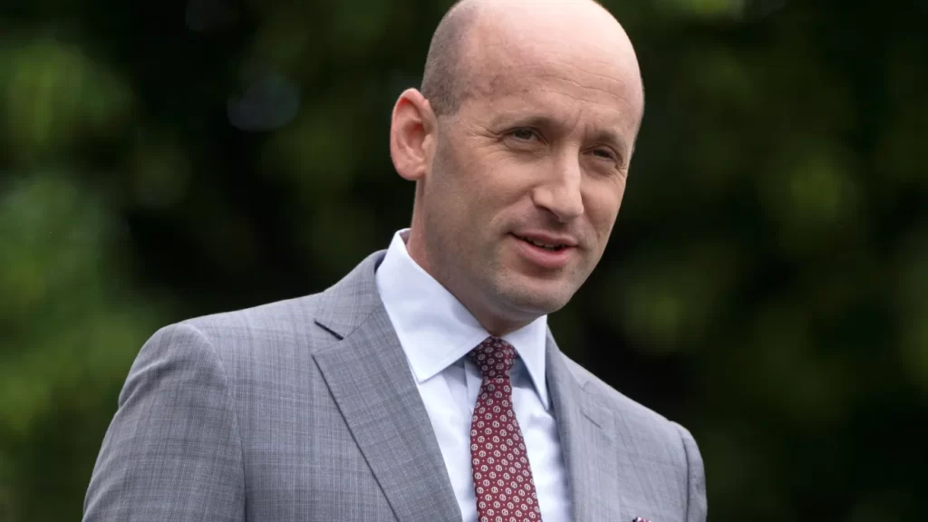 Administración Trump evalúa suspender el habeas corpus, recurso legal que protege de detenciones arbitrarias