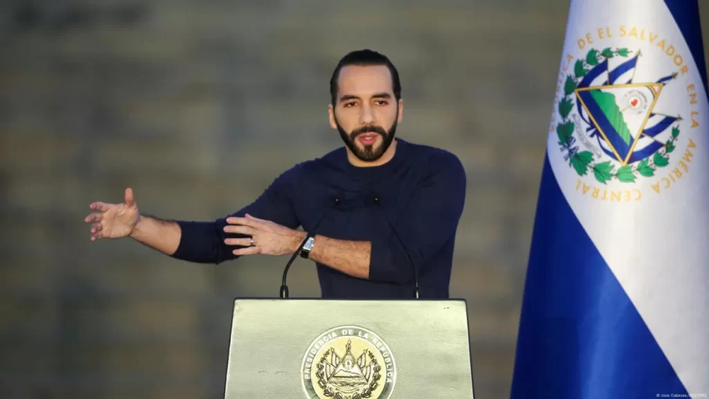 Bukele: “me tiene sin cuidado que me llamen dictador”